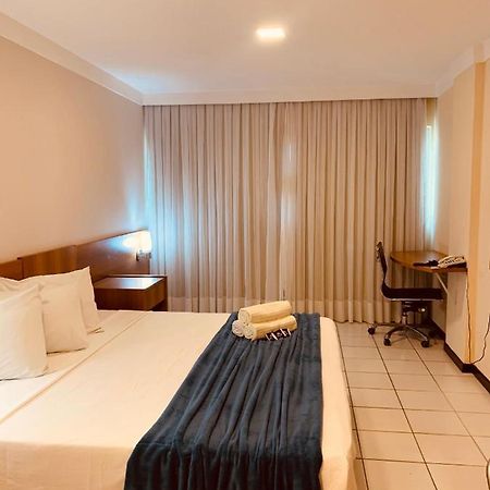 Milor Hotel Pium  外观 照片