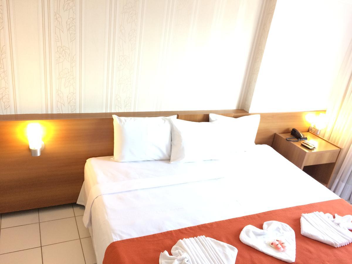 Milor Hotel Pium  外观 照片