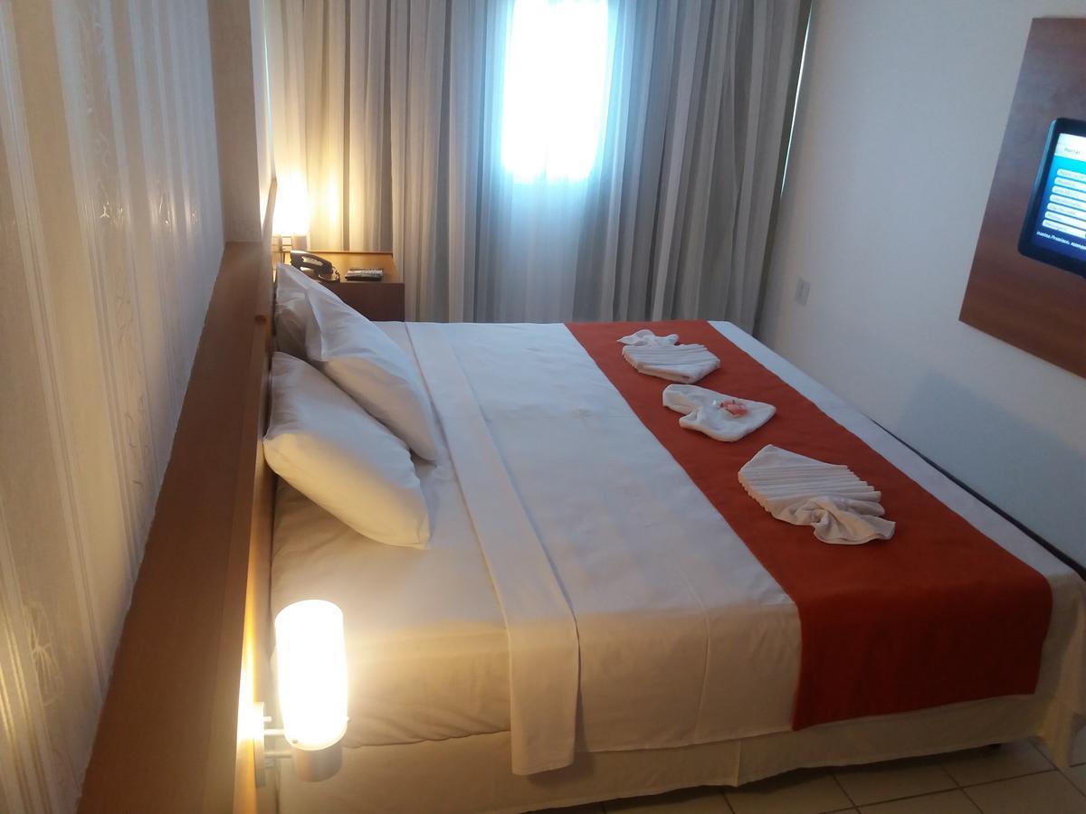 Milor Hotel Pium  外观 照片