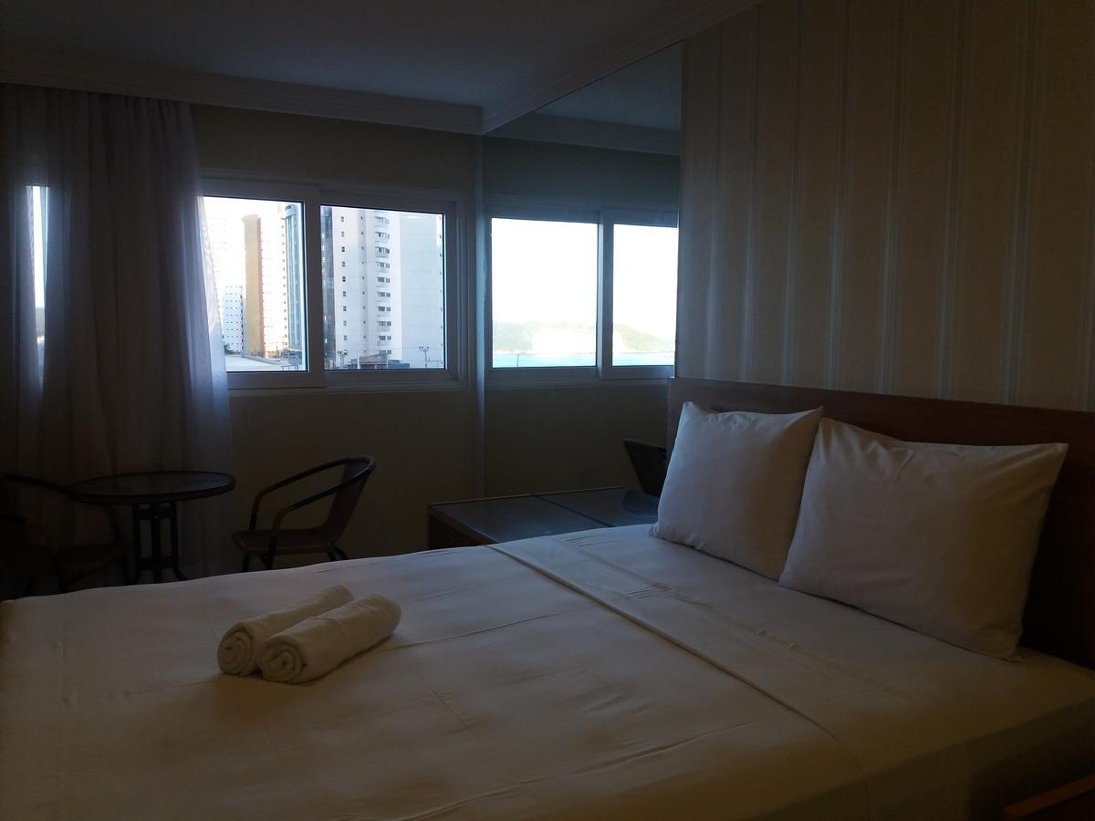 Milor Hotel Pium  外观 照片