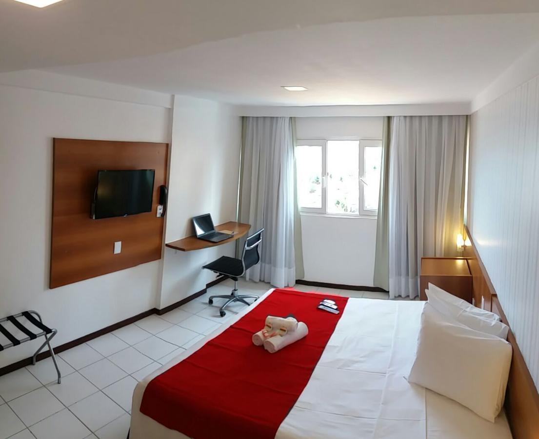 Milor Hotel Pium  外观 照片