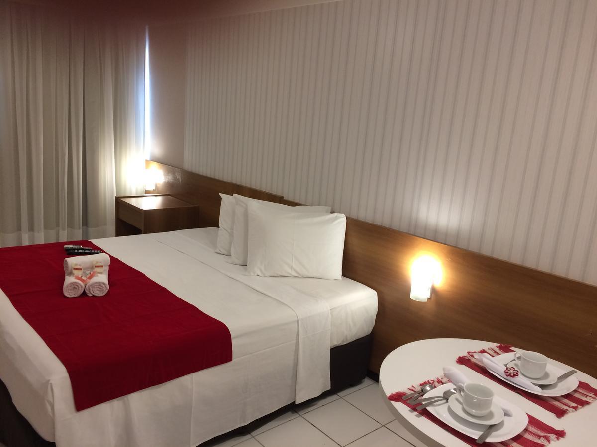 Milor Hotel Pium  外观 照片