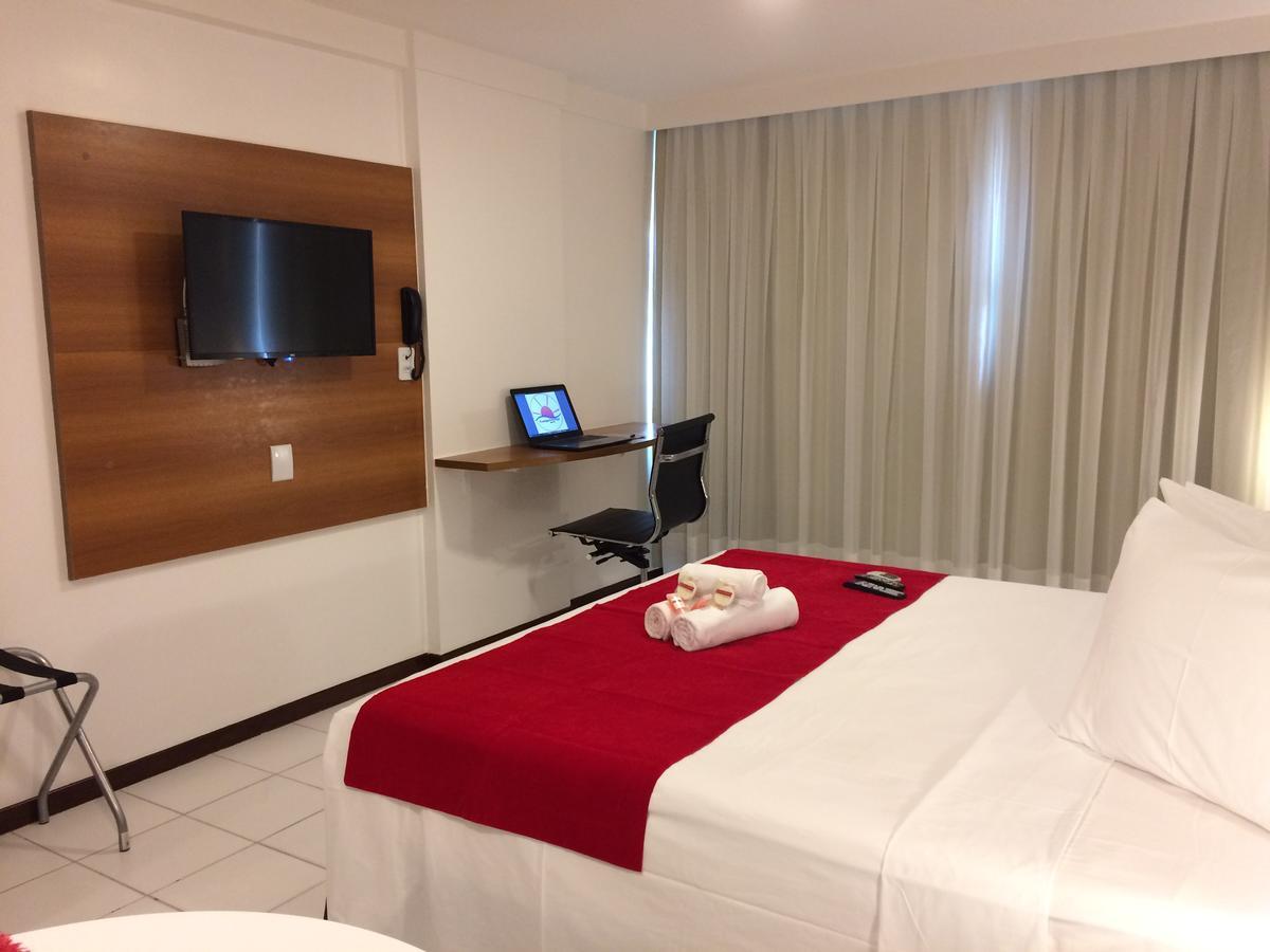 Milor Hotel Pium  外观 照片