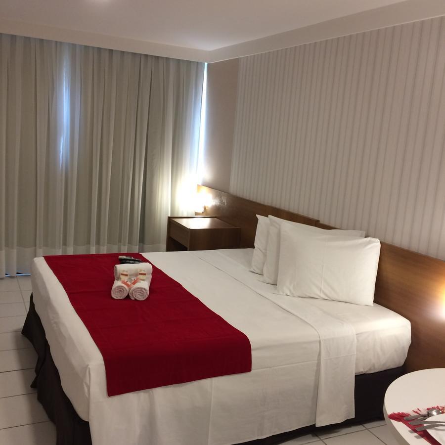 Milor Hotel Pium  外观 照片