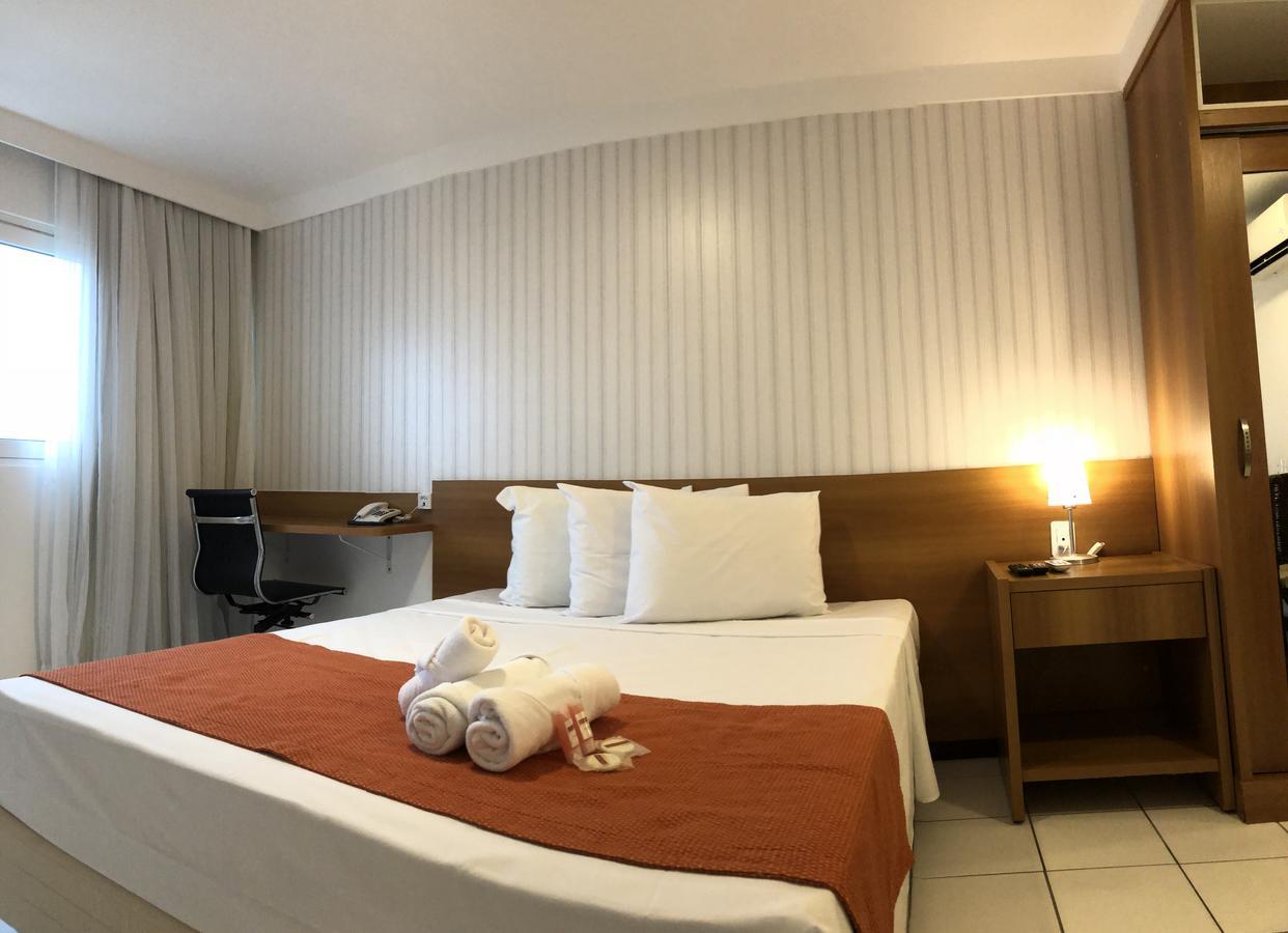 Milor Hotel Pium  外观 照片